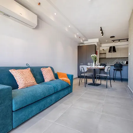 Classic 1 Bedroom St Julians Sleeps 4 * Σεντ Πόλς Μπέι